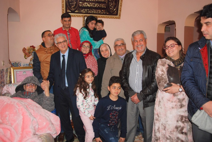 وفد استقلالي برئاسة الأمين العام يطمئن على صحة الوطني محمد معي الصفراوي بوجدة وفد استقلالي برئاسة الأمين العام يطمئن على صحة الوطني محمد معي الصفراوي بوجدة