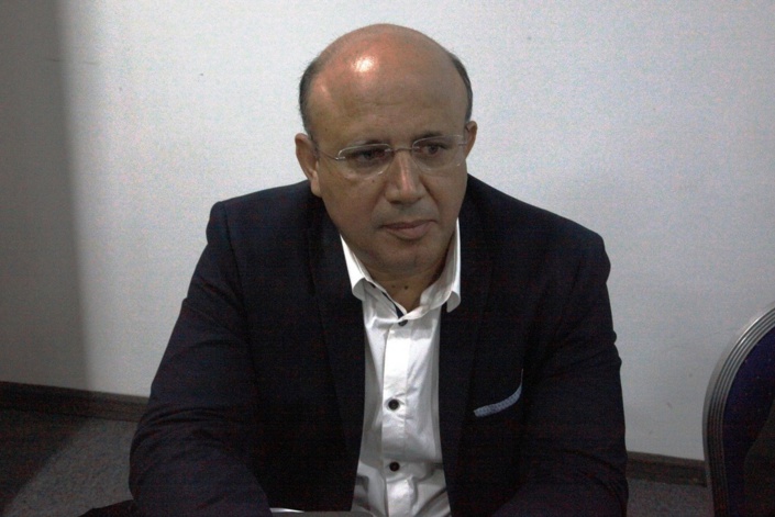 هشام السليماني: مشروع القانون المالي أغفل المشاكل الحقيقية التي يعيشها التجار والصناع والأشخاص الذاتيين هشام السليماني: مشروع القانون المالي أغفل المشاكل الحقيقية التي يعيشها التجار والصناع والأشخاص الذاتيين