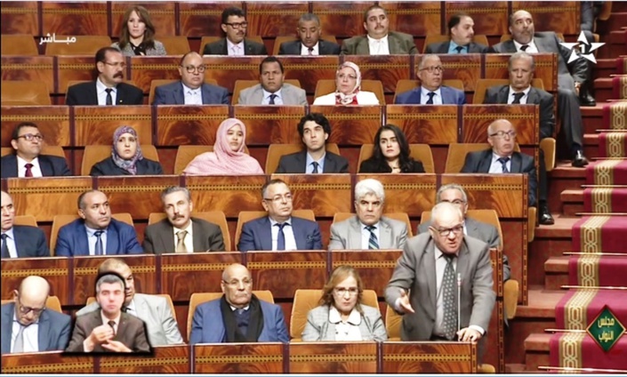 الفريق الاستقلالي بمجلس النواب يسائل رئيس الحكومة حول السياسة العمومية ذات البعد الاجتماعي