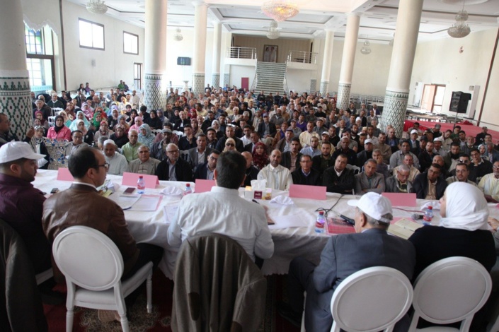 الأخ عبد الصمد قيوح يترأس أشغال المجلس الإقليمي لحزب الاستقلال بتارودانت الأخ عبد الصمد قيوح يترأس أشغال المجلس الإقليمي لحزب الاستقلال بتارودانت