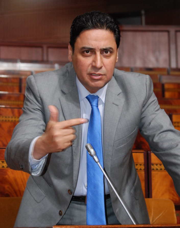 الأخ عمر احجيرة : إقرار نموذج اقتصادي يوفر فرص الشغل وحده الكفيل بإنهاء معاناة ممتهني التهريب المعيشي الأخ عمر احجيرة : إقرار نموذج اقتصادي يوفر فرص الشغل وحده الكفيل بإنهاء معاناة ممتهني التهريب المعيشي