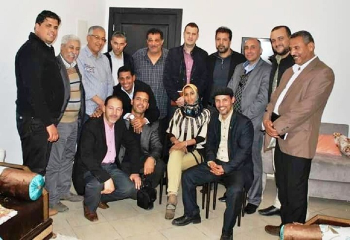 البرلماني طارق القاديري في لقاء مع تنسيقية الجمعيات المدنية بالكارة البرلماني طارق القاديري في لقاء مع تنسيقية الجمعيات المدنية بالكارة