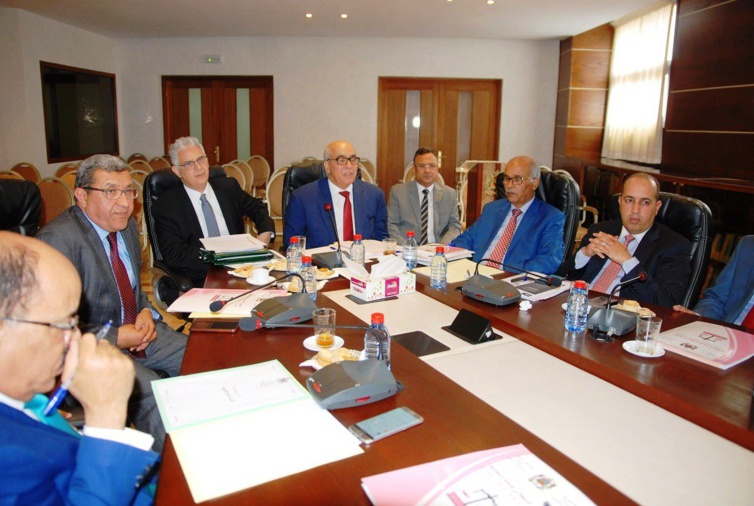 الأخ نزار بركة يترأس الاجتماع الأسبوعي للفريق الاستقلالي بمجلس المستشارين