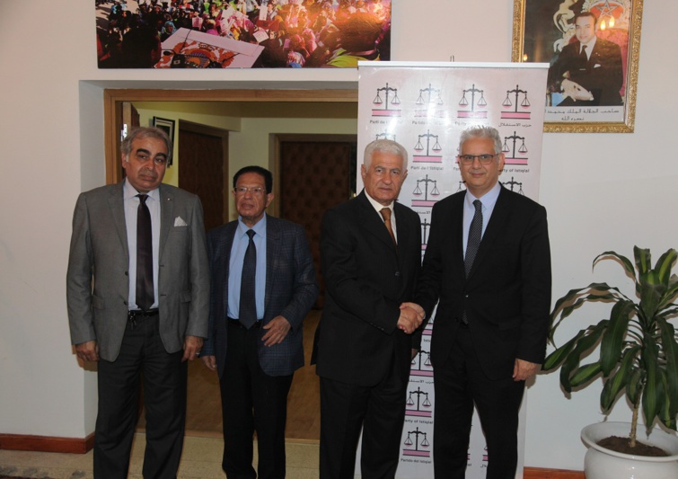 الأخ الأمين العام لحزب الاستقلال يستقبل السيد عباس زكي عضو حركة فتح الفلسطينية الأخ الأمين العام لحزب الاستقلال يستقبل السيد عباس زكي عضو حركة فتح الفلسطينية