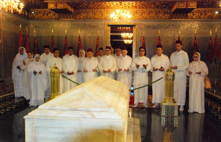 قيادة حزب الاستقلال برئاسة الأمين العام للحزب تترحم على الروح الطاهرة لفقيد العروبة والإسلام