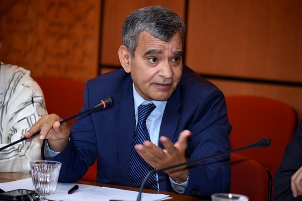 الأخ أحمد التومي : الدعوة  إلى حذف شرط طول القامة في اجتياز بعض المباريات انسجاما مع قيم تكافؤ الفرص الأخ أحمد التومي : الدعوة  إلى حذف شرط طول القامة في اجتياز بعض المباريات انسجاما مع قيم تكافؤ الفرص