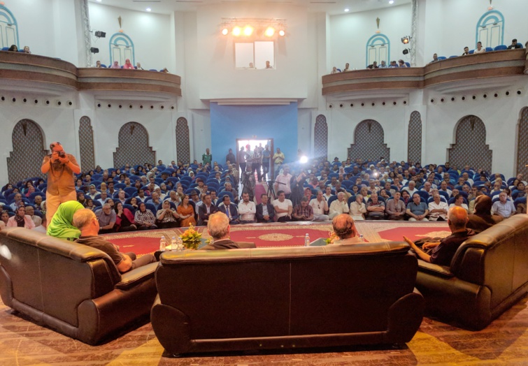 الأمين العام لحزب الاستقلال: عبد الخالق الطريس.. إيمان عميق بالديمقراطية وحقوق الإنسان الأمين العام لحزب الاستقلال: عبد الخالق الطريس.. إيمان عميق بالديمقراطية وحقوق الإنسان