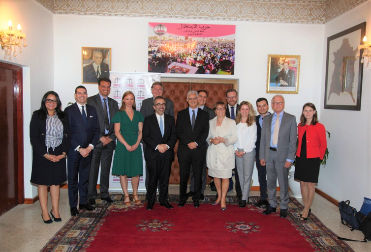 أكبر قوة سياسية أوروبية "الحزب الشعبي الأوروبي" يستعد لإعلان شراكته الإستراتيجية مع حزب الإستقلال المغربي أكبر قوة سياسية أوروبية "الحزب الشعبي الأوروبي" يستعد لإعلان شراكته الإستراتيجية مع حزب الإستقلال المغربي