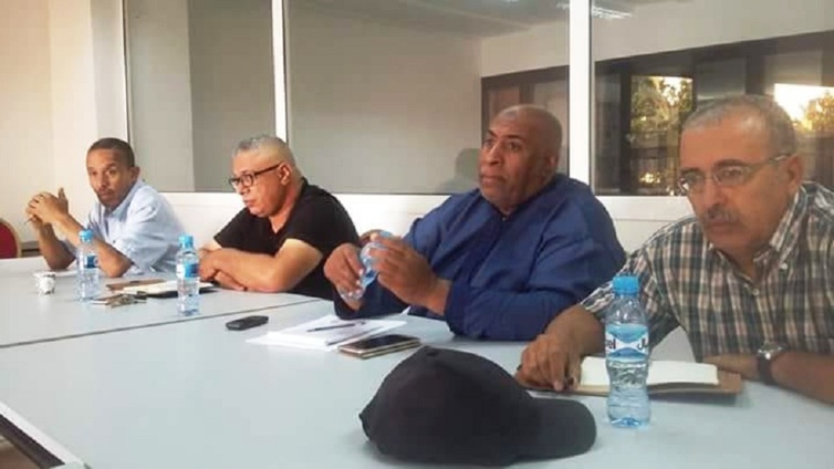 في اجتماع طارئ للمكتب التنفيذي للجامعة الوطنية لموظفي وأعوان الشبيبة والرياضة في اجتماع طارئ للمكتب التنفيذي للجامعة الوطنية لموظفي وأعوان الشبيبة والرياضة