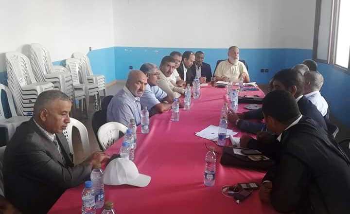 النقابة الوطنية لمهنيي سيارات الأجرة بالمغرب تطالب بضرورة توفير الإطار القانوني المنظم للقطاع النقابة الوطنية لمهنيي سيارات الأجرة بالمغرب تطالب بضرورة توفير الإطار القانوني المنظم للقطاع