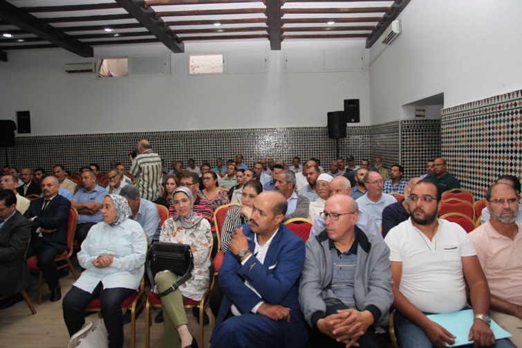 الأخ النعم ميارة: الاتحاد العام للشغالين لن يقف مكتوفتي الأيدي أمام مظاهر الظلم  والحكرة الأخ النعم ميارة: الاتحاد العام للشغالين لن يقف مكتوفتي الأيدي أمام مظاهر الظلم  والحكرة