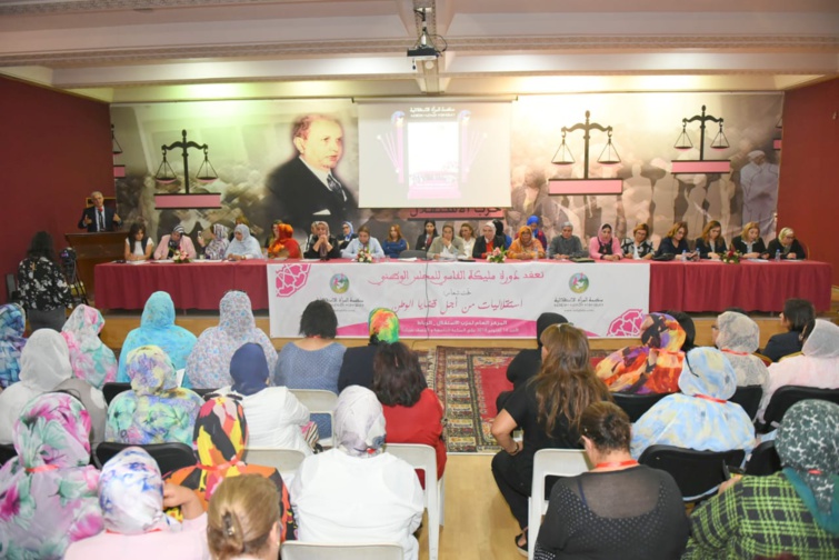 في كلمة توجيهية للأخ الأمين العام للحزب الأستاذ نزار بركة بدورة "مليكة الفاسي" للمجلس الوطني لمنظمة المرأة الاستقلالية في كلمة توجيهية للأخ الأمين العام للحزب الأستاذ نزار بركة بدورة "مليكة الفاسي" للمجلس الوطني لمنظمة المرأة الاستقلالية