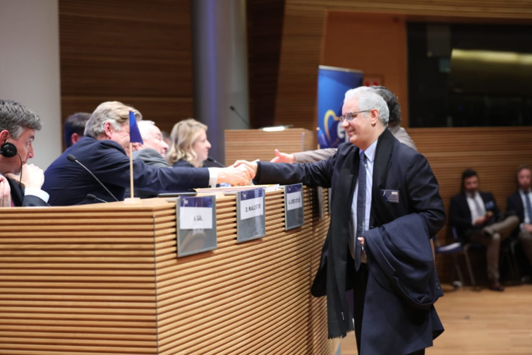 هلسنكي.. حزب الاستقلال شريك استراتيجي بالإجماع للحزب الشعبي الأوروبي هلسنكي.. حزب الاستقلال شريك استراتيجي بالإجماع للحزب الشعبي الأوروبي