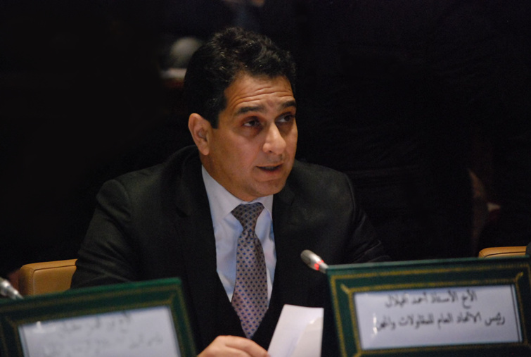 الأخ أحمد أفيلال: الغرف المهنية هياكل بدون روح والضرورة ملحة من أجل تمكينها من لعب دور المحرك الاقتصادي على المستوى الجهوي الأخ أحمد أفيلال: الغرف المهنية هياكل بدون روح والضرورة ملحة من أجل تمكينها من لعب دور المحرك الاقتصادي على المستوى الجهوي