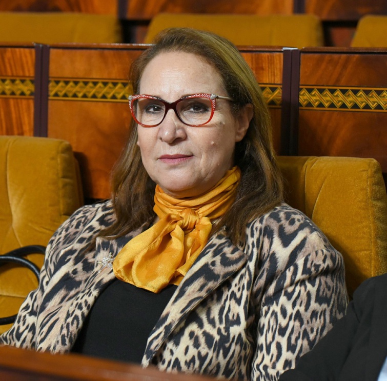 الاخت سعيدة أيت بوعلي : إشكالية التوظيف بالتعاقد تكرس الهشاشة بقطاع التعليم الاخت سعيدة أيت بوعلي : إشكالية التوظيف بالتعاقد تكرس الهشاشة بقطاع التعليم