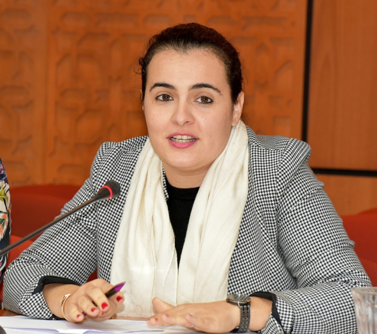 الأخت إيمان بنربيعة : قلق كبير بخصوص تراجع مؤشرات الاستثمار المباشر في بلادنا الأخت إيمان بنربيعة : قلق كبير بخصوص تراجع مؤشرات الاستثمار المباشر في بلادنا