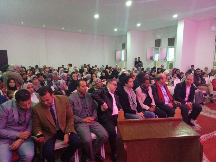 حزب الاستقلال بطنجة ينظم حفل إعذار لعشرات أطفال الأسر المعوزة حزب الاستقلال بطنجة ينظم حفل إعذار لعشرات أطفال الأسر المعوزة