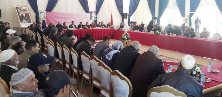 الأخ عبد اللطيف أبدوح يترأس لقاء دراسيا لفائدة المنتخبين الاستقلاليين بمجلس جهة مراكش اسفي الأخ عبد اللطيف أبدوح يترأس لقاء دراسيا لفائدة المنتخبين الاستقلاليين بمجلس جهة مراكش اسفي