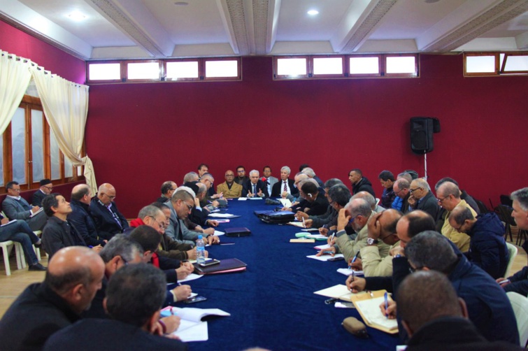 الأخ الأمين العام لحزب الاستقلال يترأس اجتماع مجلس المفتشين الأخ الأمين العام لحزب الاستقلال يترأس اجتماع مجلس المفتشين