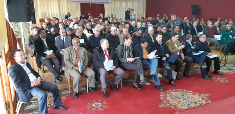 الأخ نزار بركة : الغرف المهنية شريك مُعَطَّل عن تحقيق أدواره في التنمية الاقتصادية المحلية الجهوية والوطنية الأخ نزار بركة : الغرف المهنية شريك مُعَطَّل عن تحقيق أدواره في التنمية الاقتصادية المحلية الجهوية والوطنية