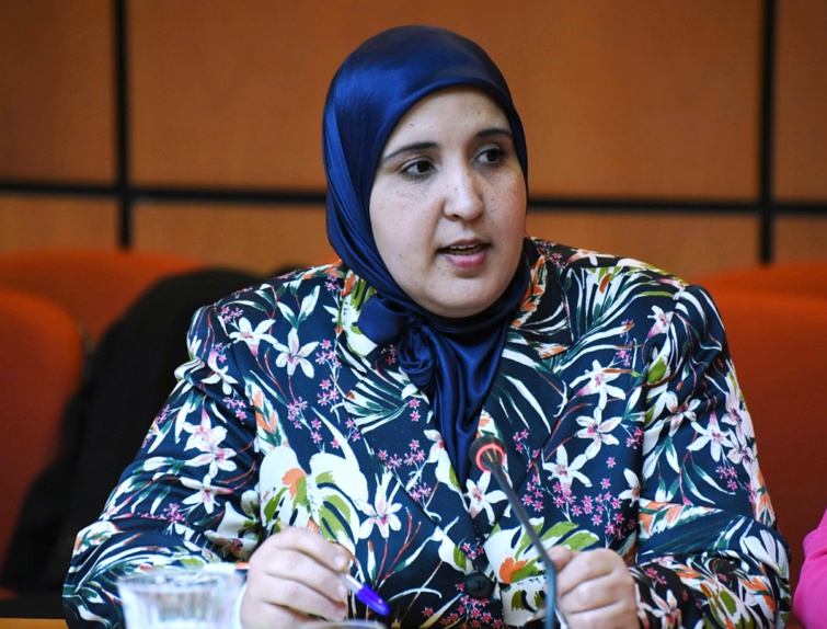 الأخت خديجة الرضواني : ساكنة أيت عميرة باشتوكة تنتظر ملاعب للقرب لفائدة أطفالها وشبابها