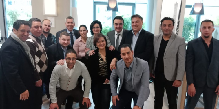 بولونيا.. الأخ عزيز هيلالي يترأس جمعا عاما لرابطة المهندسين الاستقلاليين لتنسيقيات حزب الاستقلال بإيطاليا، هولندا، فرنسا وليكسمبورغ بولونيا.. الأخ عزيز هيلالي يترأس جمعا عاما لرابطة المهندسين الاستقلاليين لتنسيقيات حزب الاستقلال بإيطاليا، هولندا، فرنسا وليكسمبورغ