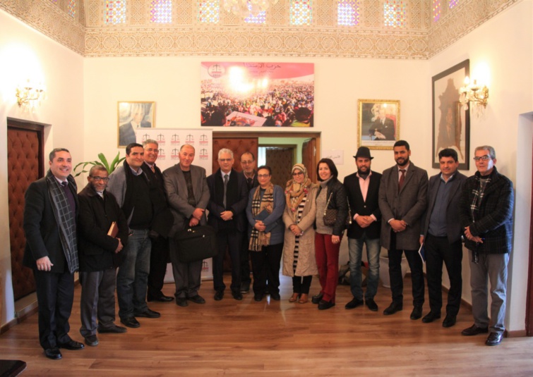 الأخ نزار بركة يستقبل وفدا عن المكتب المركزي للعصبة المغربية للدفاع عن حقوق الانسان الأخ نزار بركة يستقبل وفدا عن المكتب المركزي للعصبة المغربية للدفاع عن حقوق الانسان