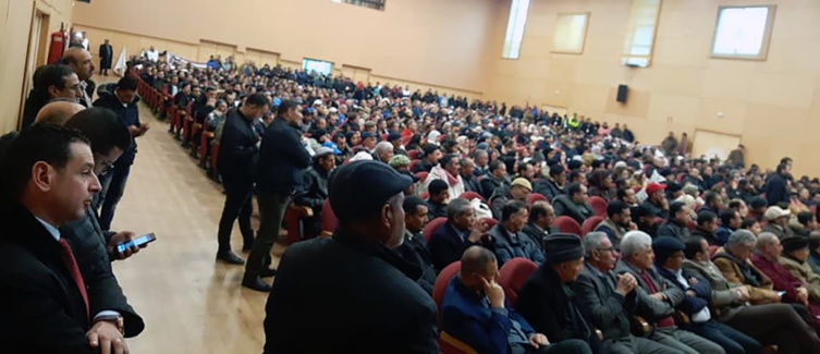 الأخ النعم ميارة يترأس لقاء تواصليا حاشدا مع مناضلات و مناضلي  الاتحاد العام  بجهة الشرق الأخ النعم ميارة يترأس لقاء تواصليا حاشدا مع مناضلات و مناضلي  الاتحاد العام  بجهة الشرق