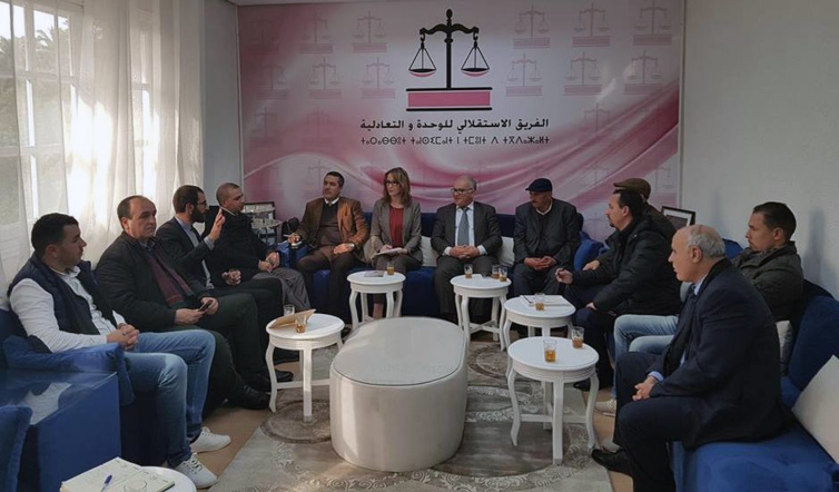 رئيس الفريق الاستقلالي بمجلس النواب يتسقبل منتخبي الجماعة الترابية بني "كرفط" بإقليم العرائش