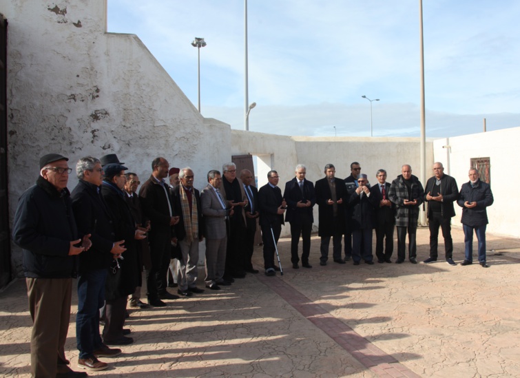 وفد استقلالي برئاسة الأخ الأمين العام يترحم على الروح الطاهرة للزعيم علال الفاسي وأرواح شهداء انتفاضة 29 يناير 1944 وفد استقلالي برئاسة الأخ الأمين العام يترحم على الروح الطاهرة للزعيم علال الفاسي وأرواح شهداء انتفاضة 29 يناير 1944