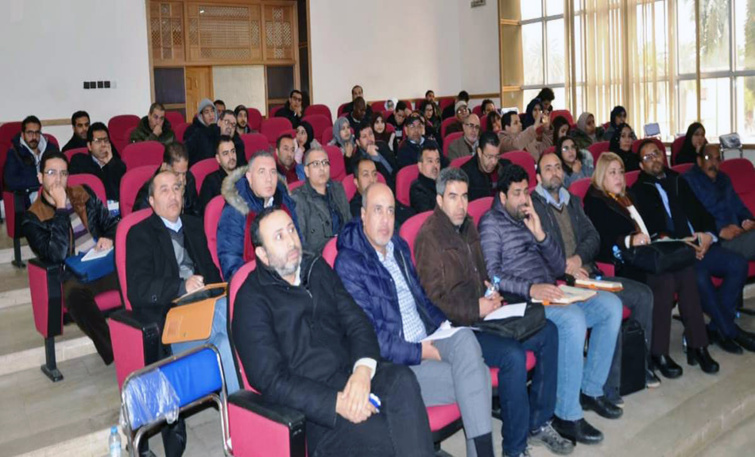 رابطة أساتذة التعليم العالي الاستقلاليين بمكناس تنظم ورشة تكوينية في إعداد وتدبير مشاريع البحث العلمي رابطة أساتذة التعليم العالي الاستقلاليين بمكناس تنظم ورشة تكوينية في إعداد وتدبير مشاريع البحث العلمي