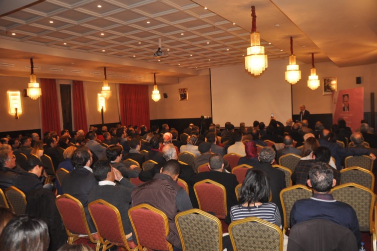 الأخ نزار بركة يقدم تشريحا لأزمة الثقة وانعكاساتها على النمو الاقتصادي ببلادنا ويقدم تدابيرا استعجالية لتجاوزها الأخ نزار بركة يقدم تشريحا لأزمة الثقة وانعكاساتها على النمو الاقتصادي ببلادنا ويقدم تدابيرا استعجالية لتجاوزها