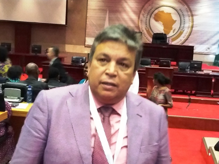 الأخ عبد اللطيف أبدوح ضمن وفد برلماني يتصدى لخصوم الوحدة الترابية بجوهانسبرغ
