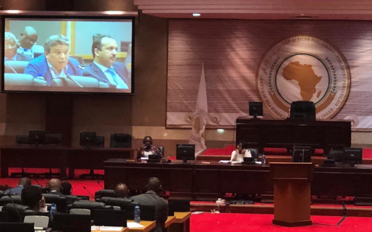 الأخ عبد اللطيف أبدوح ضمن وفد برلماني يتصدى لخصوم الوحدة الترابية بجوهانسبرغ الأخ عبد اللطيف أبدوح ضمن وفد برلماني يتصدى لخصوم الوحدة الترابية بجوهانسبرغ