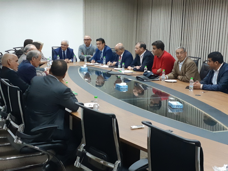 الأخ نزار بركة يعقد لقاءا تواصليا وتشاوريا هاما مع المستشارين الاستقلاليين بالغرف المهنية بجهة بني ملال - خنيفرة الأخ نزار بركة يعقد لقاءا تواصليا وتشاوريا هاما مع المستشارين الاستقلاليين بالغرف المهنية بجهة بني ملال - خنيفرة