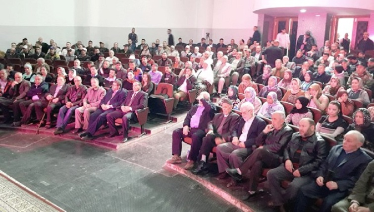 الأخ عمر حجيرة يترأس دورة المجلس الإقليمي  لحزب الاستقلال بوجدة
