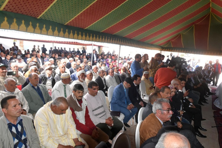 الأخ نعمة ميارة : المغاربة في المدن والقرى عاشوا سنوات عجاف مع الحكومتين السابقة والحالية الأخ نعمة ميارة : المغاربة في المدن والقرى عاشوا سنوات عجاف مع الحكومتين السابقة والحالية