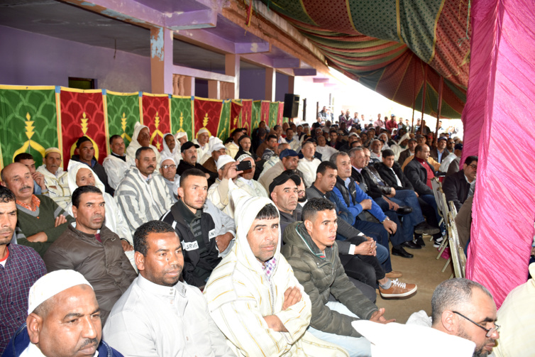 الأخ نزار بركة من زوادة.. غياب إلتقائية السياسات يهدر المجهود العمومي ويضعف فعالية الخدمات المقدمة ويقلص من فرص التنمية الحقيقية الأخ نزار بركة من زوادة.. غياب إلتقائية السياسات يهدر المجهود العمومي ويضعف فعالية الخدمات المقدمة ويقلص من فرص التنمية الحقيقية