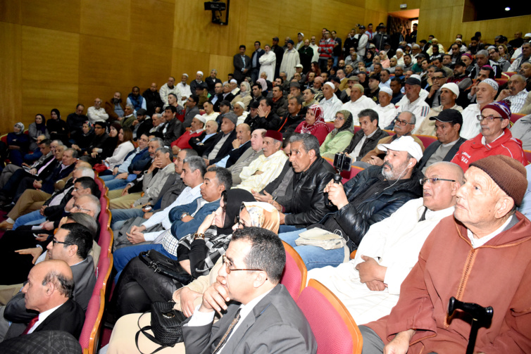 الأخ نزار بركة من القصر الكبير.. الحكومة مسؤولة عن الوضع الاجتماعي ببلادنا الموسوم بالهشاشة والاحتقان الأخ نزار بركة من القصر الكبير.. الحكومة مسؤولة عن الوضع الاجتماعي ببلادنا الموسوم بالهشاشة والاحتقان