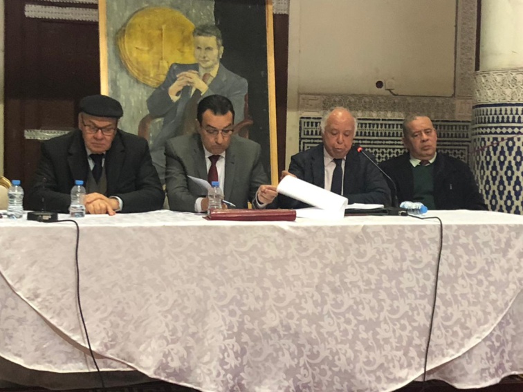 الأخ عزيز هيلالي يترأس المجلس الإقليمي لحزب الاستقلال بفاس الأخ عزيز هيلالي يترأس المجلس الإقليمي لحزب الاستقلال بفاس