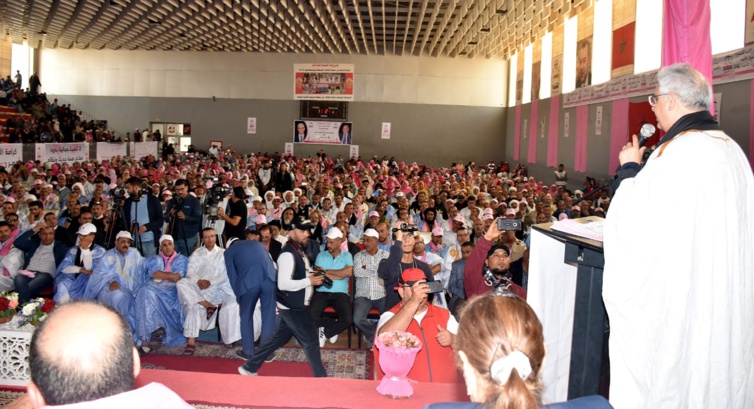الأخ نزار بركة من السمارة.. يستعرض ثمار وآفاق النموذج التنموي الخاص بالأقاليم الجنوبية للمملكة ويدعو الحكومة إلى القطع مع نهج الازدواجية وتعطيل أوارش الإصلاح