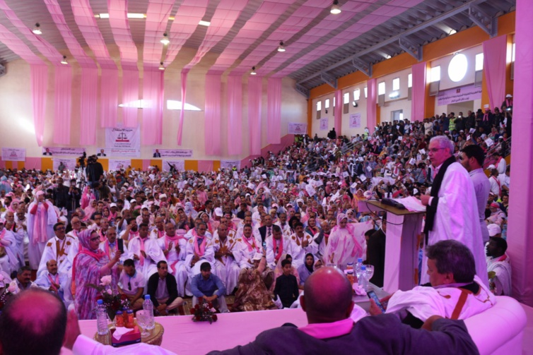 الأخ نزار بركة من الداخلة.. يثمن أوارش ومشاريع التنمية بالجهة ويؤكد على أهمية دورها كقاطرة للعمق الإفريقي للمغرب الأخ نزار بركة من الداخلة.. يثمن أوارش ومشاريع التنمية بالجهة ويؤكد على أهمية دورها كقاطرة للعمق الإفريقي للمغرب