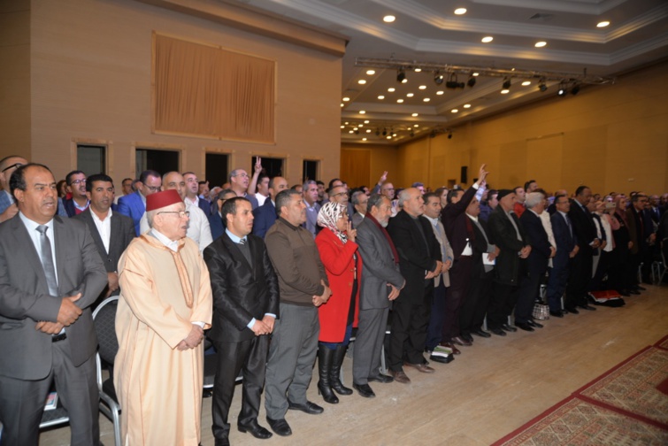 الأخ نزار بركة: حزب الاستقلال ينهج منظومة حكامة داخلية تكرس التداول الجماعي حول البرامج والاختيارات داخل مؤسساته التقريرية الأخ نزار بركة: حزب الاستقلال ينهج منظومة حكامة داخلية تكرس التداول الجماعي حول البرامج والاختيارات داخل مؤسساته التقريرية