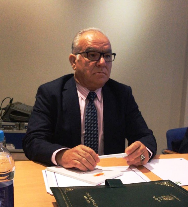 الأخ نورالدين مضيان من هولاندا: مغاربة العالم ليسوا مجرد أرقام بل هم حصن قوي للدفاع عن الوحدة الترابية للمملكة الأخ نورالدين مضيان من هولاندا: مغاربة العالم ليسوا مجرد أرقام بل هم حصن قوي للدفاع عن الوحدة الترابية للمملكة