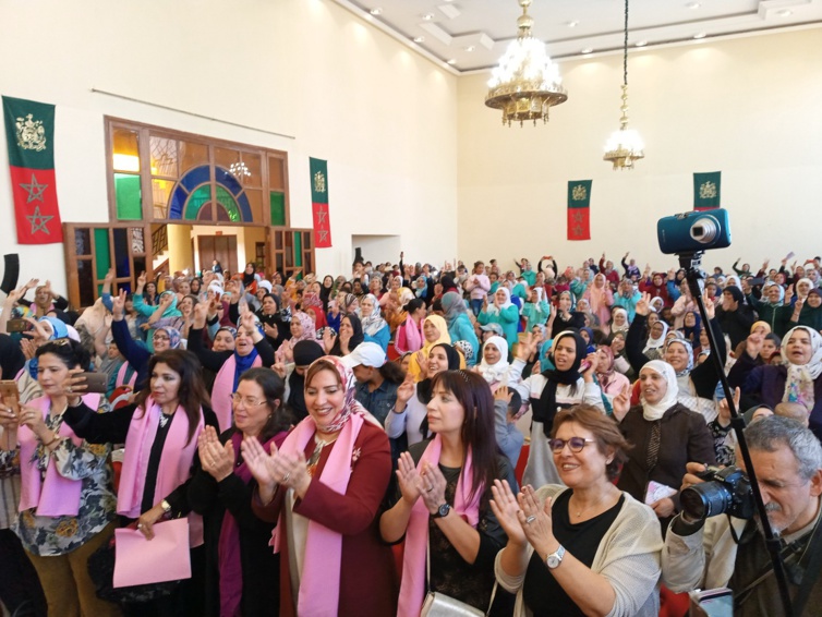 الأخت خديجة الزومي تترأس المؤتمر الإقليمي لمنظمة المرأة الاستقلالية بمكناس