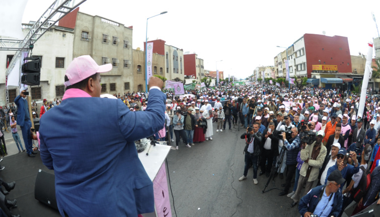 الأخ نزار بركة من الحي المحمدي.. انتزاع الاتفاق الاجتماعي مكسب للطبقة الشغيلة والحكومة مطالبة بتوسيع الحماية الاجتماعية ووقف نزيف الطبقة المتوسطة 