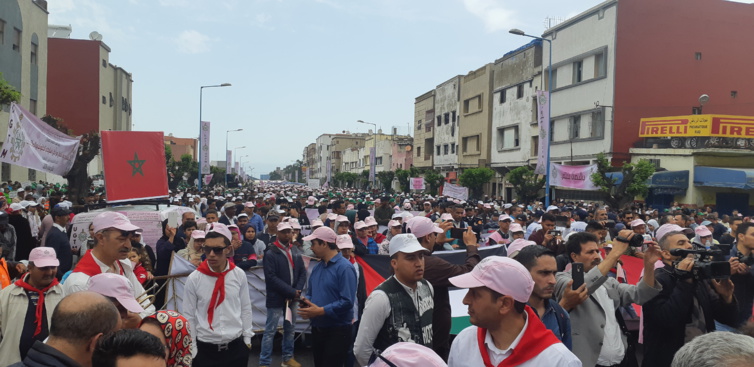 الأخ نزار بركة من الحي المحمدي.. انتزاع الاتفاق الاجتماعي مكسب للطبقة الشغيلة والحكومة مطالبة بتوسيع الحماية الاجتماعية ووقف نزيف الطبقة المتوسطة الأخ نزار بركة من الحي المحمدي.. انتزاع الاتفاق الاجتماعي مكسب للطبقة الشغيلة والحكومة مطالبة بتوسيع الحماية الاجتماعية ووقف نزيف الطبقة المتوسطة