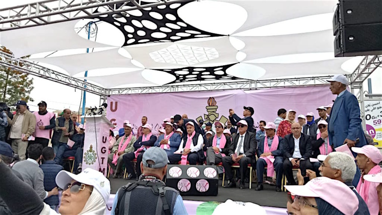 الأخ النعم ميارة : الهدف الأساس للاتحاد العام هو الدفاع عن مطالب الطبقة الشغيلة في العدالة والعيش الكريم الأخ النعم ميارة : الهدف الأساس للاتحاد العام هو الدفاع عن مطالب الطبقة الشغيلة في العدالة والعيش الكريم