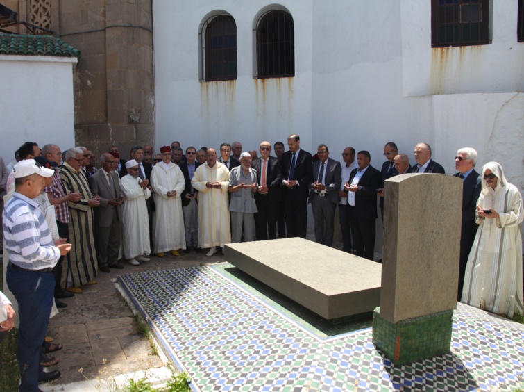 وفد استقلالي برئاسة الأخ نزار بركة يترحم على الروح الطاهرة لزعيم التحرير علال الفاسي