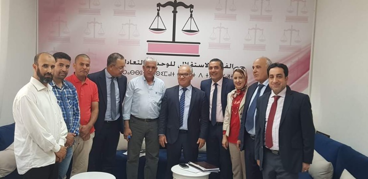 البوابون ومتعهدو الإقامات السكنية يتدارسون وضعيتهم مع الفريق الاستقلالي بمجلس النواب البوابون ومتعهدو الإقامات السكنية يتدارسون وضعيتهم مع الفريق الاستقلالي بمجلس النواب